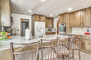 Lake of the Ozarks Haven w/ Decks, Dock & Kayaks!