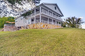 Lake of the Ozarks Haven w/ Decks, Dock & Kayaks!