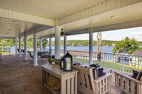 Lake of the Ozarks Haven w/ Decks, Dock & Kayaks!