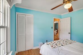 Waterfront Lake Gaston Home w/ Private Dock!