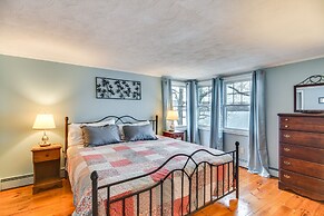 Classic Waterfront Home on Lake Maspenock w/ Grill