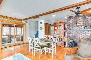 Classic Waterfront Home on Lake Maspenock w/ Grill