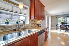 Idyllic New Buffalo Condo: Walk to Beach & Shops!