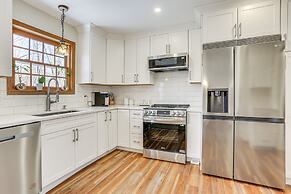 Forest-view Deck & Fire Pit: Poconos Escape!