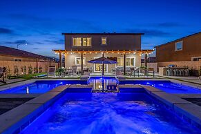 Chic Coachella Home < 3 Mi to Empire Polo Club