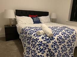 Brand New Entire 4 Bed House/multiple Parking
