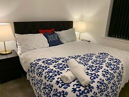 Brand New Entire 4 Bed House/multiple Parking