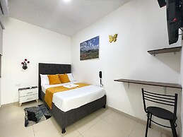 HOTEL ANAJIRAWAA