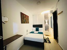 HOTEL ANAJIRAWAA