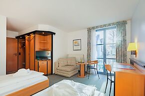 Hotel Rügenschmiede vis a vis Hiddensee