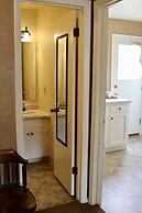 Rocky Mountain Lodge