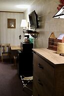 Rocky Mountain Lodge