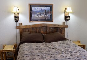 Rocky Mountain Lodge