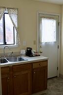 Rocky Mountain Lodge