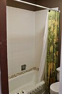 Rocky Mountain Lodge