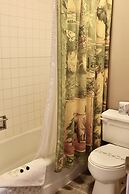 Rocky Mountain Lodge