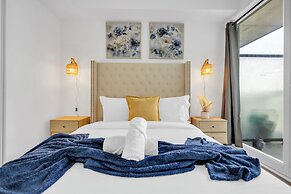 Panorama Suites Downtown Toronto