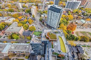 Panorama Suites Downtown Toronto