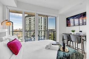 Panorama Suites Downtown Toronto