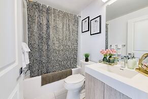 Panorama Suites Downtown Toronto