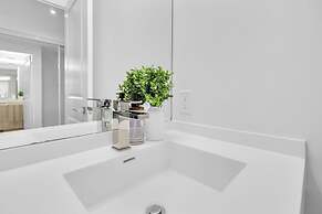 Panorama Suites Downtown Toronto
