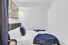 Panorama Suites Downtown Toronto