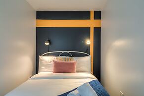 Panorama Suites Downtown Toronto