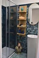 Gloden House Apartments