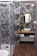 Gloden House Apartments