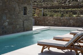 Retreat Hill Luxury Villas Mykonos