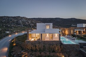 Retreat Hill Luxury Villas Mykonos