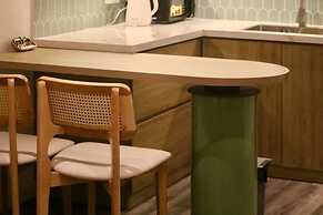 The Urban Westlake Apartment