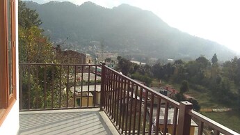 Goroomgo Wooden Umbrella Bhimtal