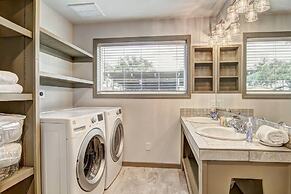 Cape Town 6031rpg 11 Bedroom Home by RedAwning