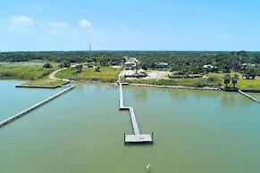 Cape Town 6031rpg 11 Bedroom Home by RedAwning