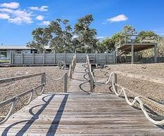 Cape Town 6031rpg 11 Bedroom Home by RedAwning