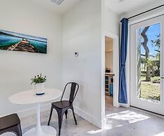 Cape Town 6031rpg 11 Bedroom Home by RedAwning