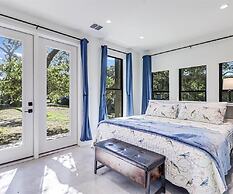 Cape Town 6031rpg 11 Bedroom Home by RedAwning