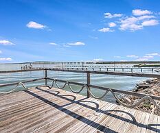 Cape Town 6031rpg 11 Bedroom Home by RedAwning