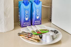 St. James / Westminster Apartment