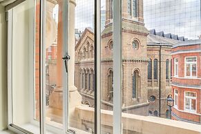 St. James / Westminster Apartment