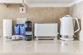 St. James / Westminster Apartment