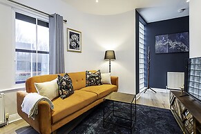 Gorgeous Roehampton Flat