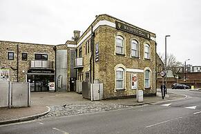 Gorgeous Roehampton Flat