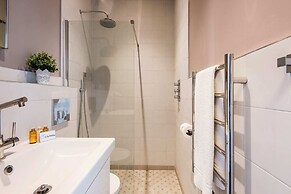 The Cleveland Arms II