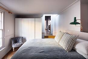 The Cleveland Arms I