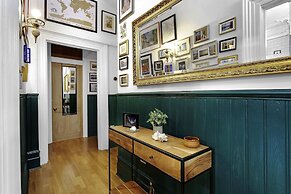 Beautiful Abode Near Camden Road