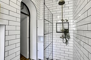 Beautiful Abode Near Camden Road