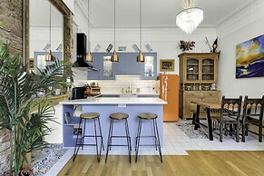 Beautiful Abode Near Camden Road