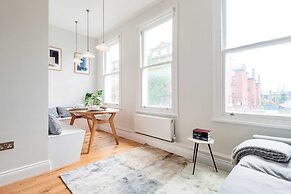 Lillie Road Residence I